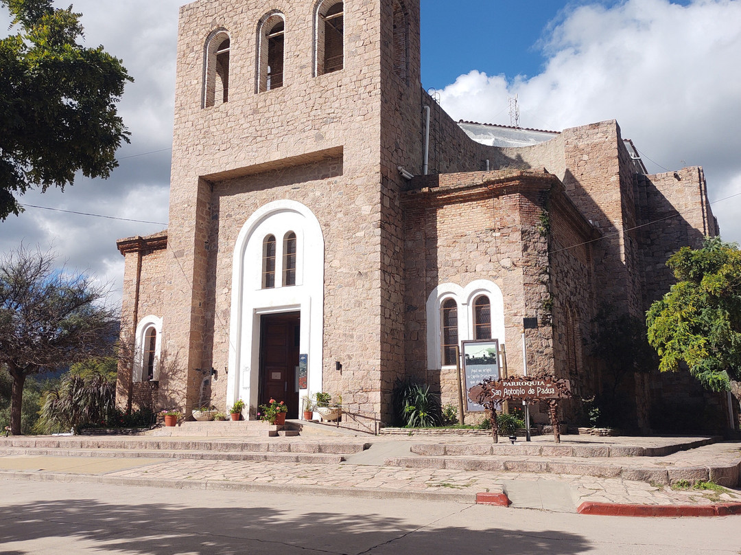 Iglesia de San Antonio de Padua-Capilla del Monte必去景点