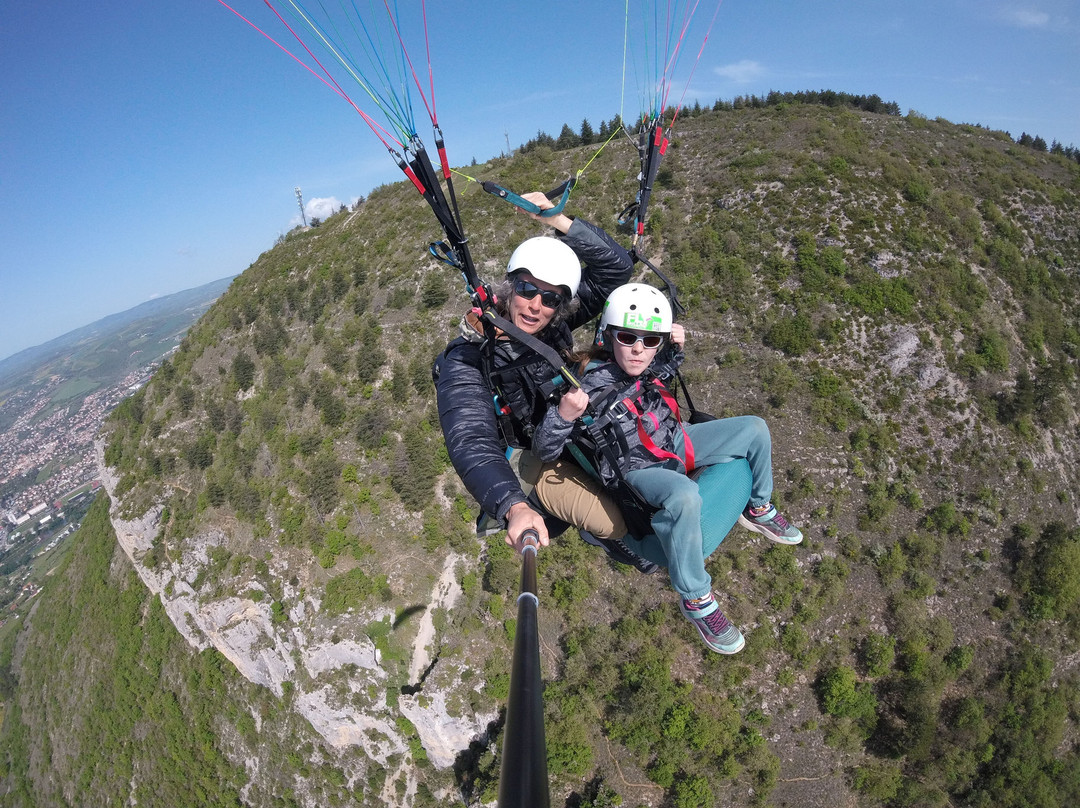 Fly Millau Parapente-米约必去景点