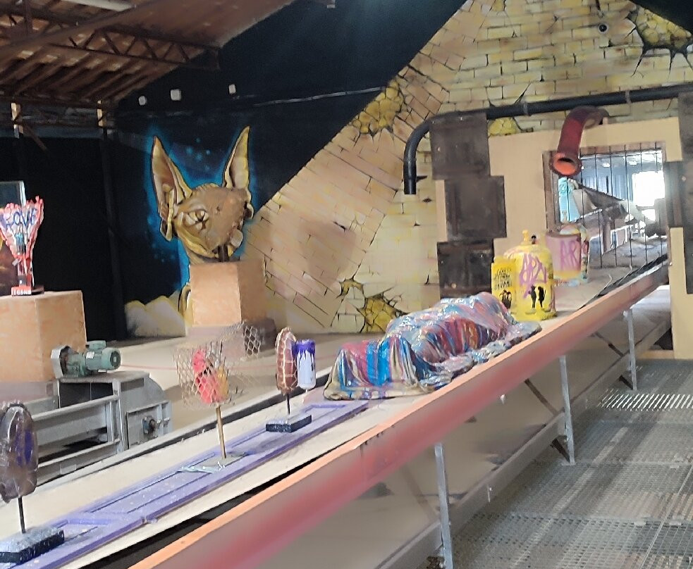 Spiktri Street Art Universe Museum-Ferrals-les-Corbieres必去景点