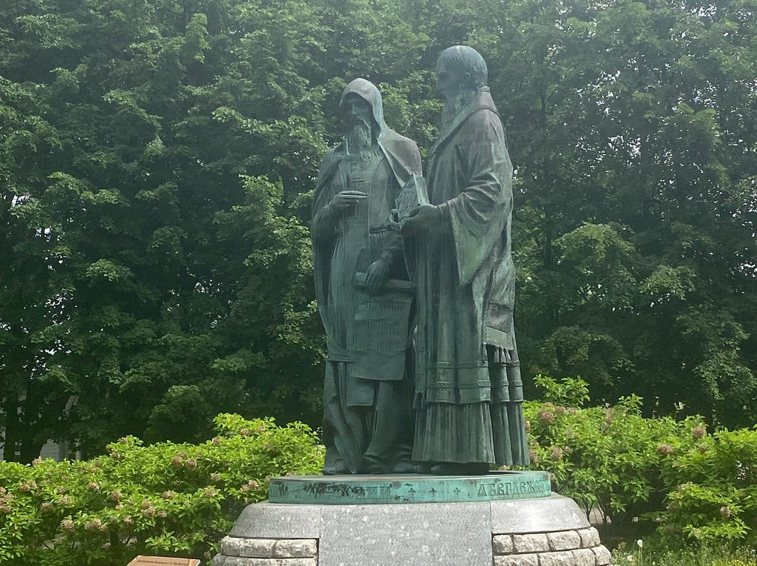 Monument to Cyril and Methodius-Dmitrov必去景点