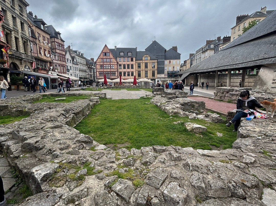 Place du Vieux-Marché-鲁昂必去景点