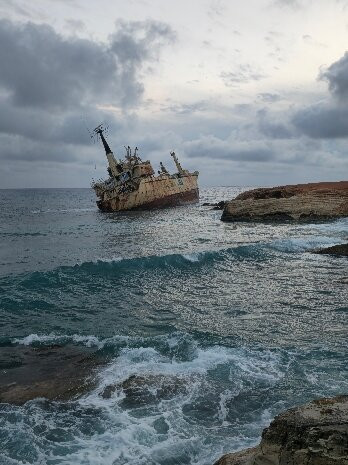 Edro III Shipwreck-Peyia必去景点