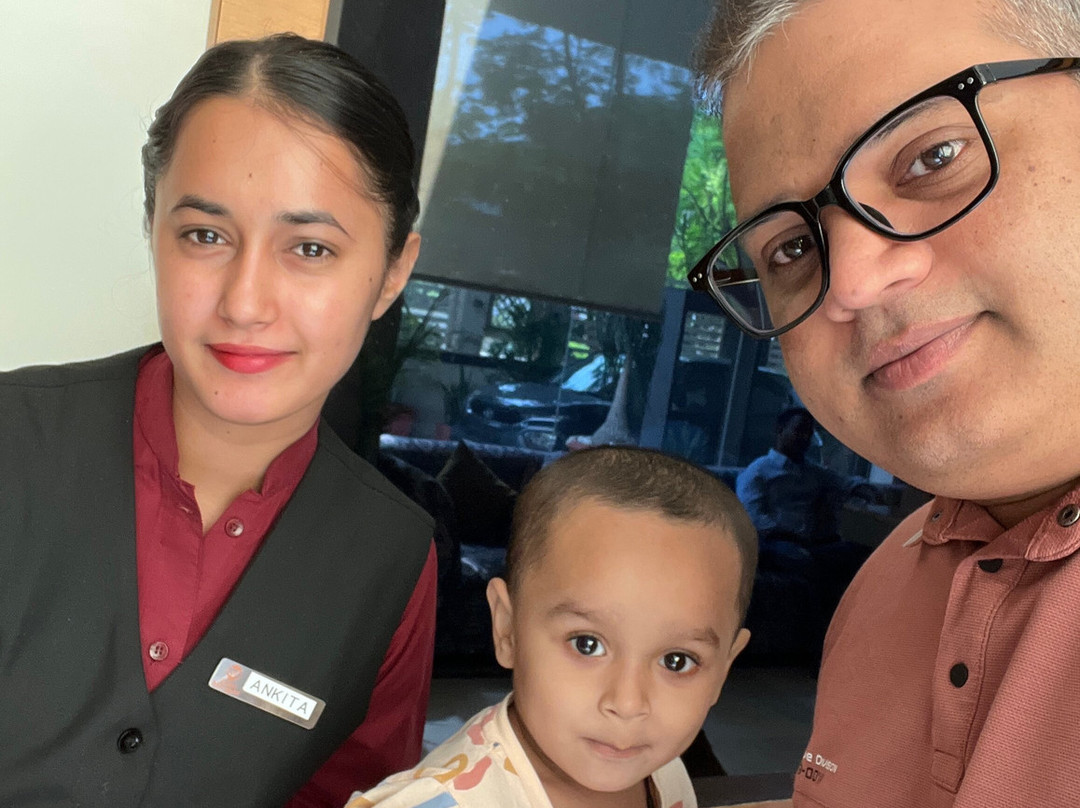 斯塔普拉万寿菊酒店主图
