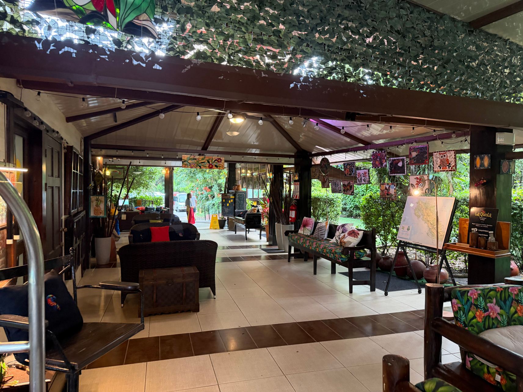 拉昆塔萨拉皮奇小屋酒店-旅行者