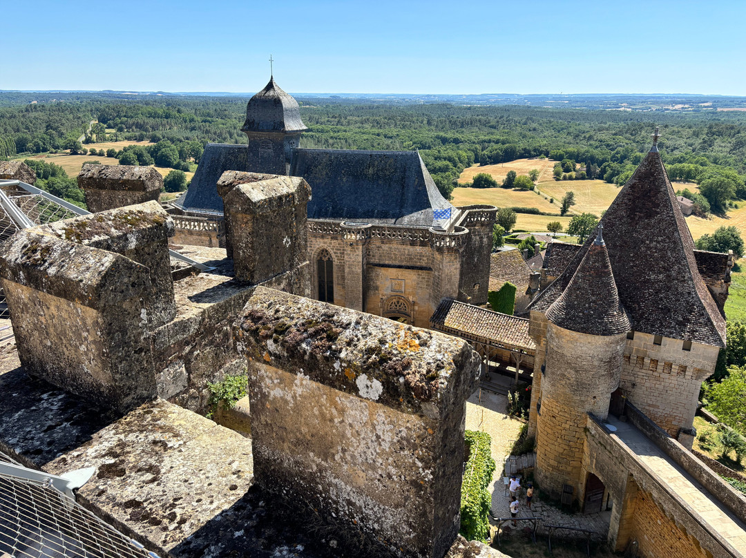 Chateau de Biron-Biron必去景点