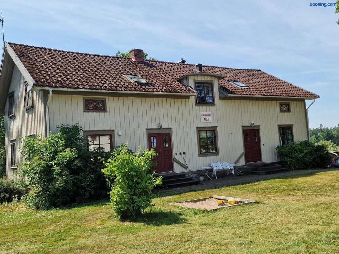 Sjotorps Sateris Bed & Breakfast Flygeln