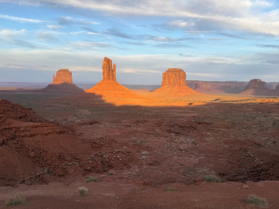 Three Sister Navajo Guided Tours-纪念碑公园必去景点