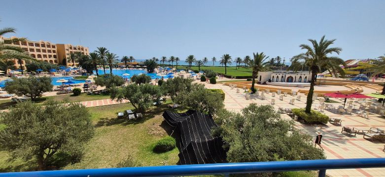 努尔海水浴皇宫度假酒店-旅行者