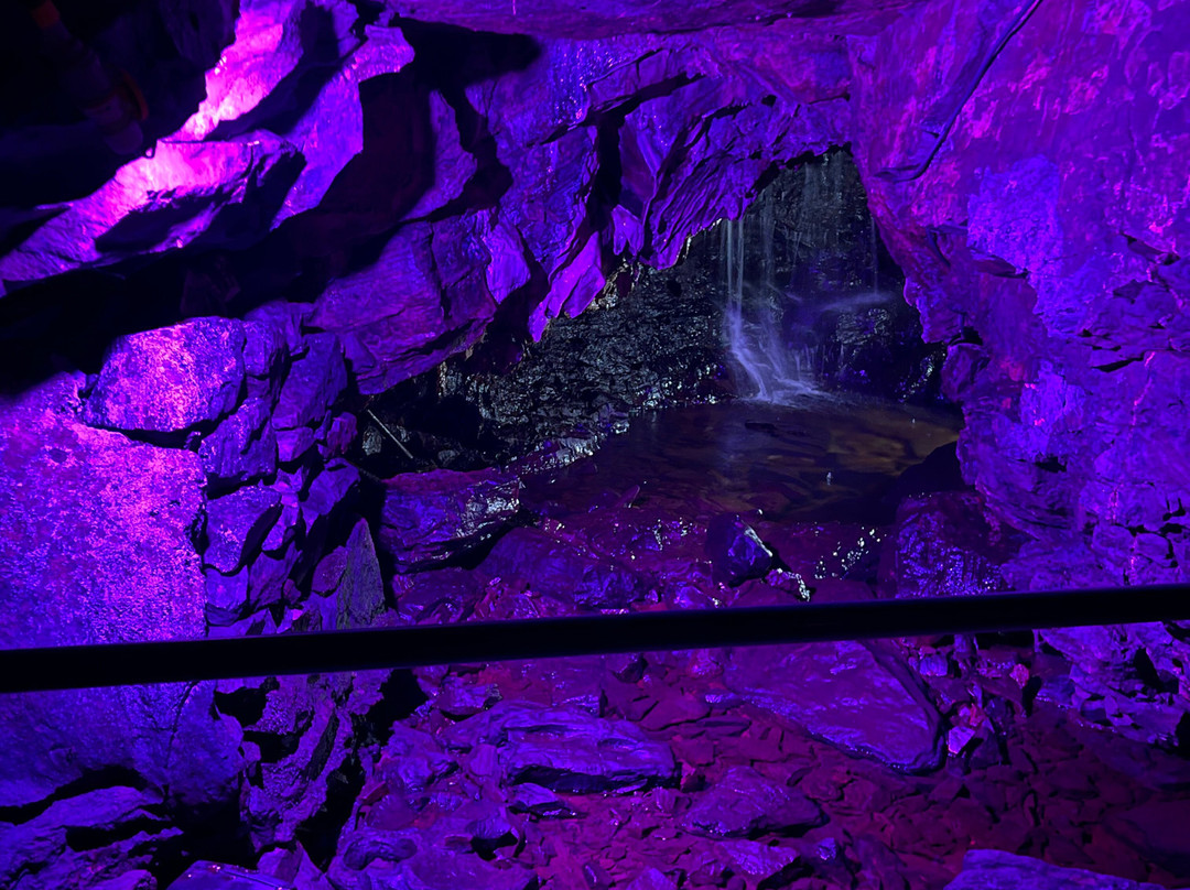 White Scar Cave-Ingleton必去景点