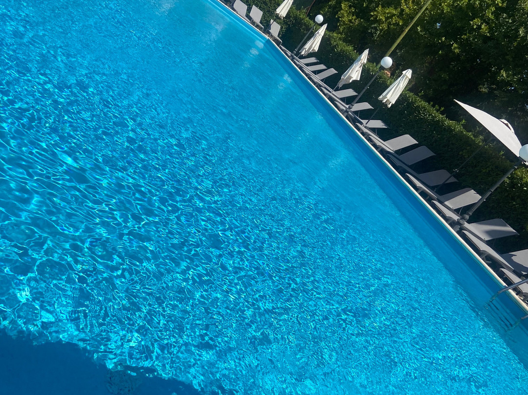 仙女公园湖上酒店主图