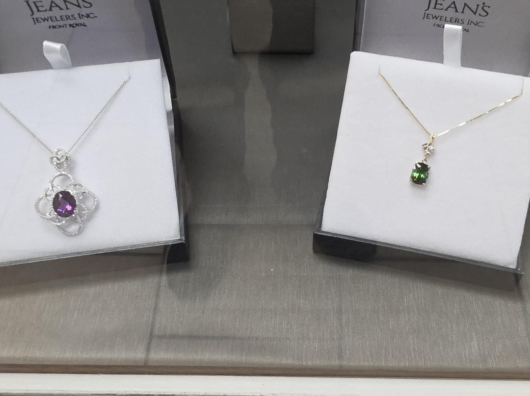 Jean's Jewelers Inc-弗兰特罗亚尔必去景点