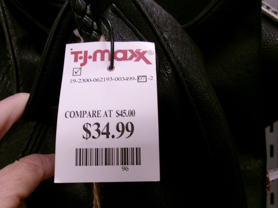T.J.Maxx-Somersworth必去景点