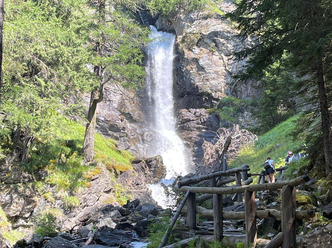 Cascate di Saent-Rabbi必去景点