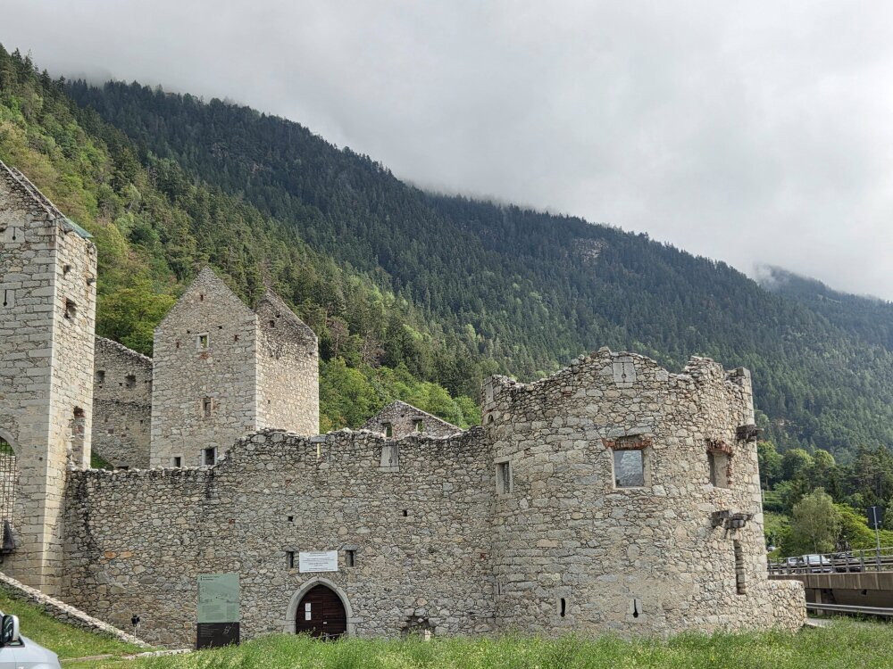 Ancient Close Rio Pusteria-Rio di Pusteria必去景点