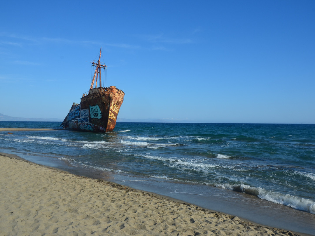 Shipwreck Dimitrios-Valtaki必去景点