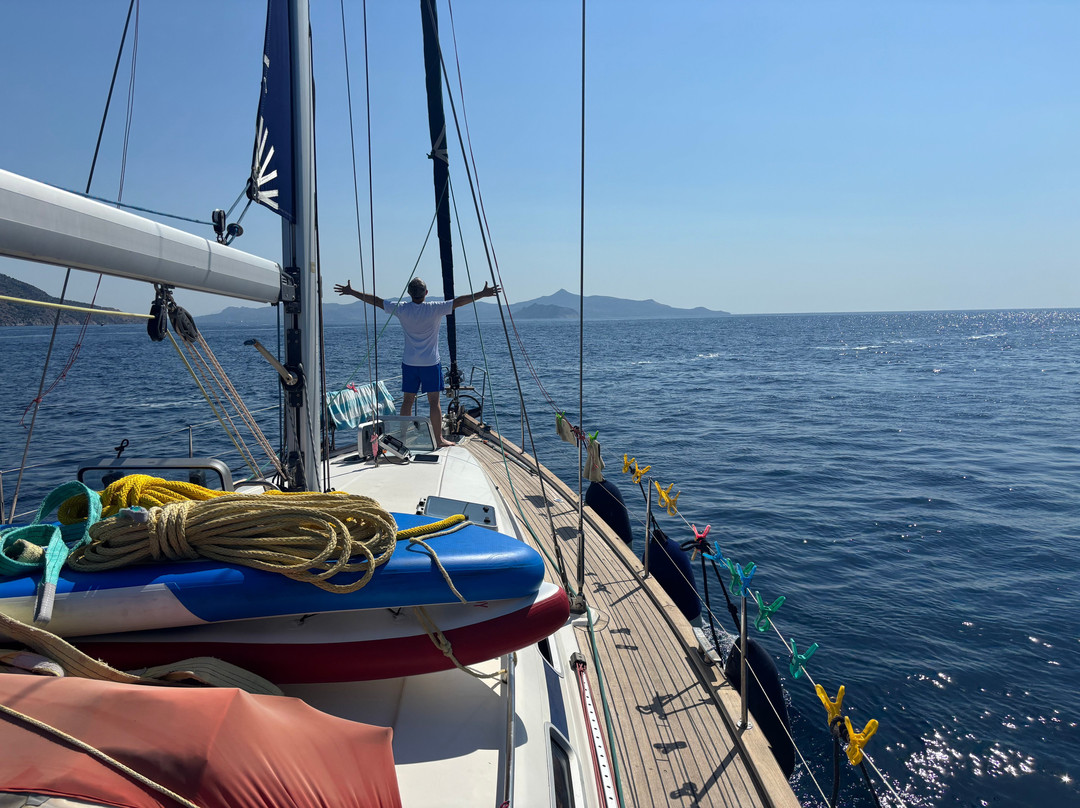 Alegria Yachting Sailing Trips-阿里莫斯必去景点