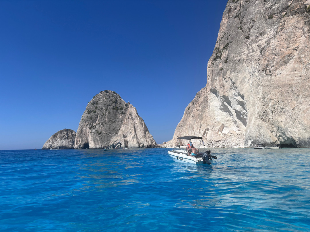 Blue Shore Private Cruises-提斯里菲必去景点