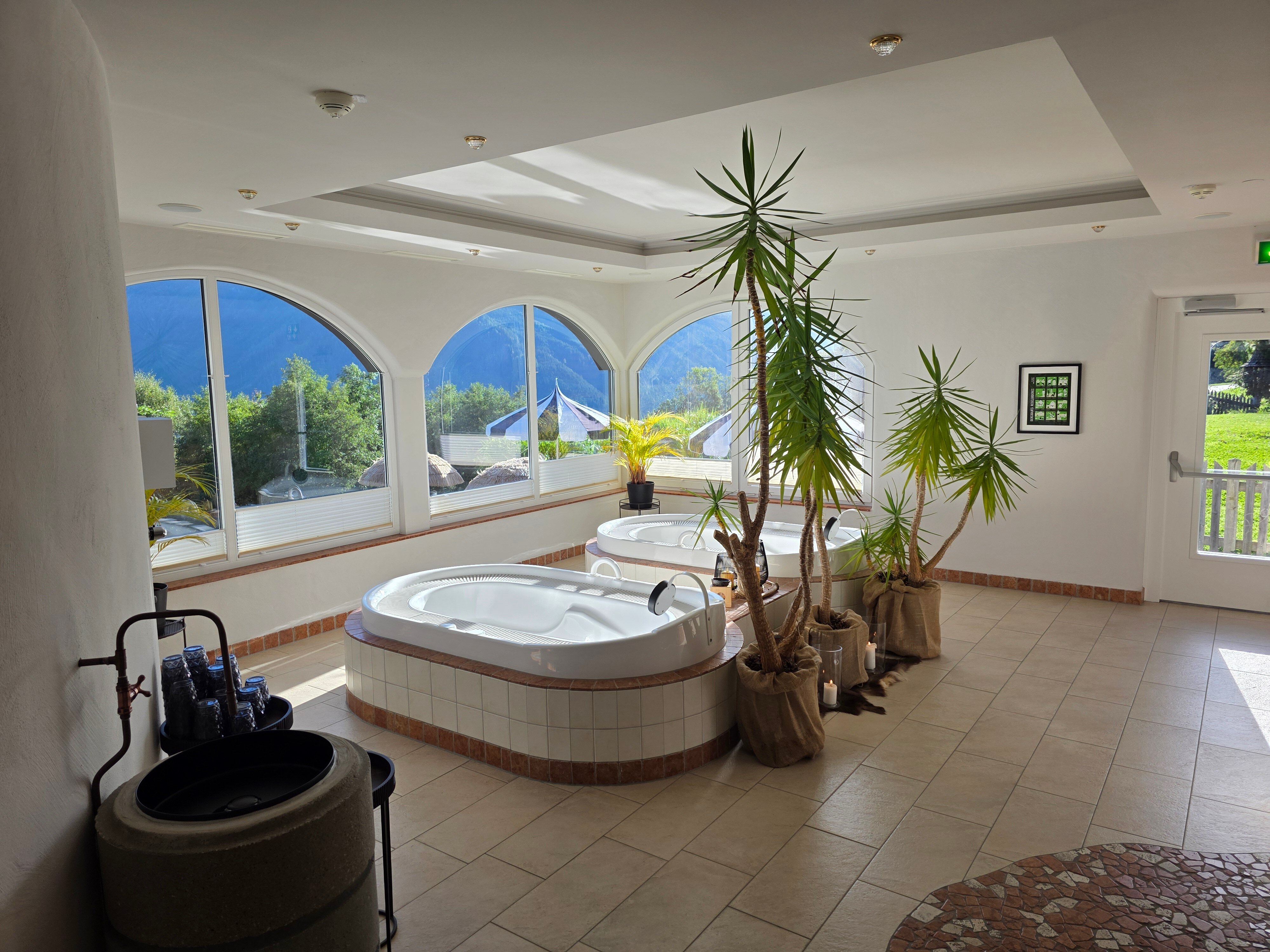 BergBaur Hotel-泳池