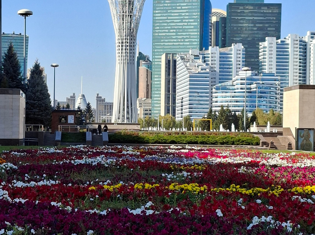 Bayterek Tower-努尔苏丹必去景点