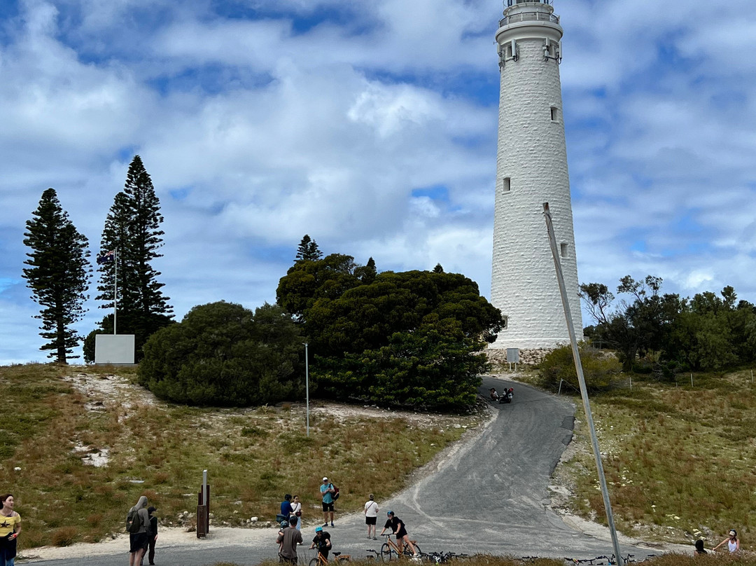 Wadjemup Lighthouse-罗特尼斯岛必去景点