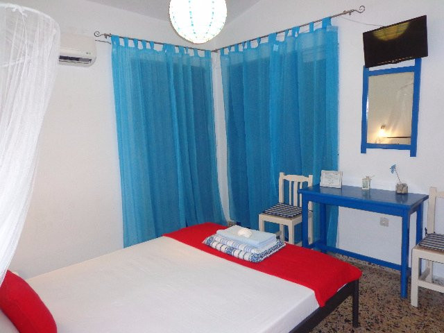 Vivian Studios