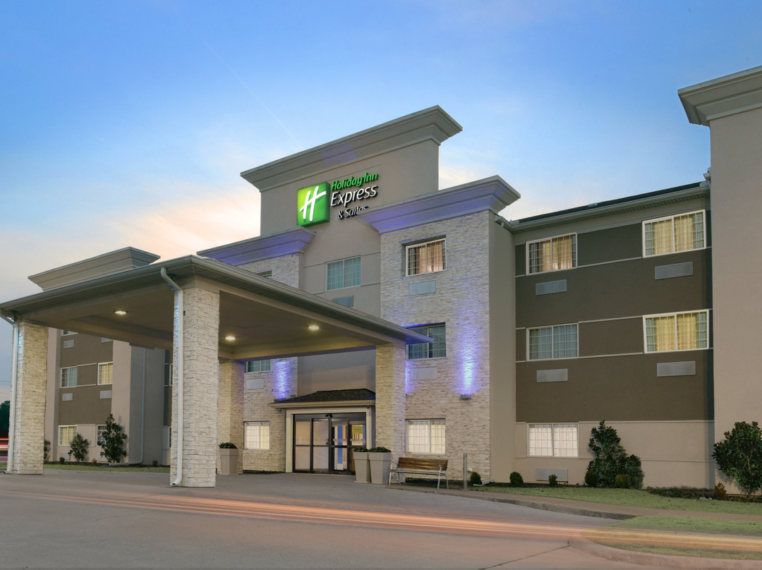 Holiday Inn Express & Suites Magnolia-lake Columbia By IHG主图