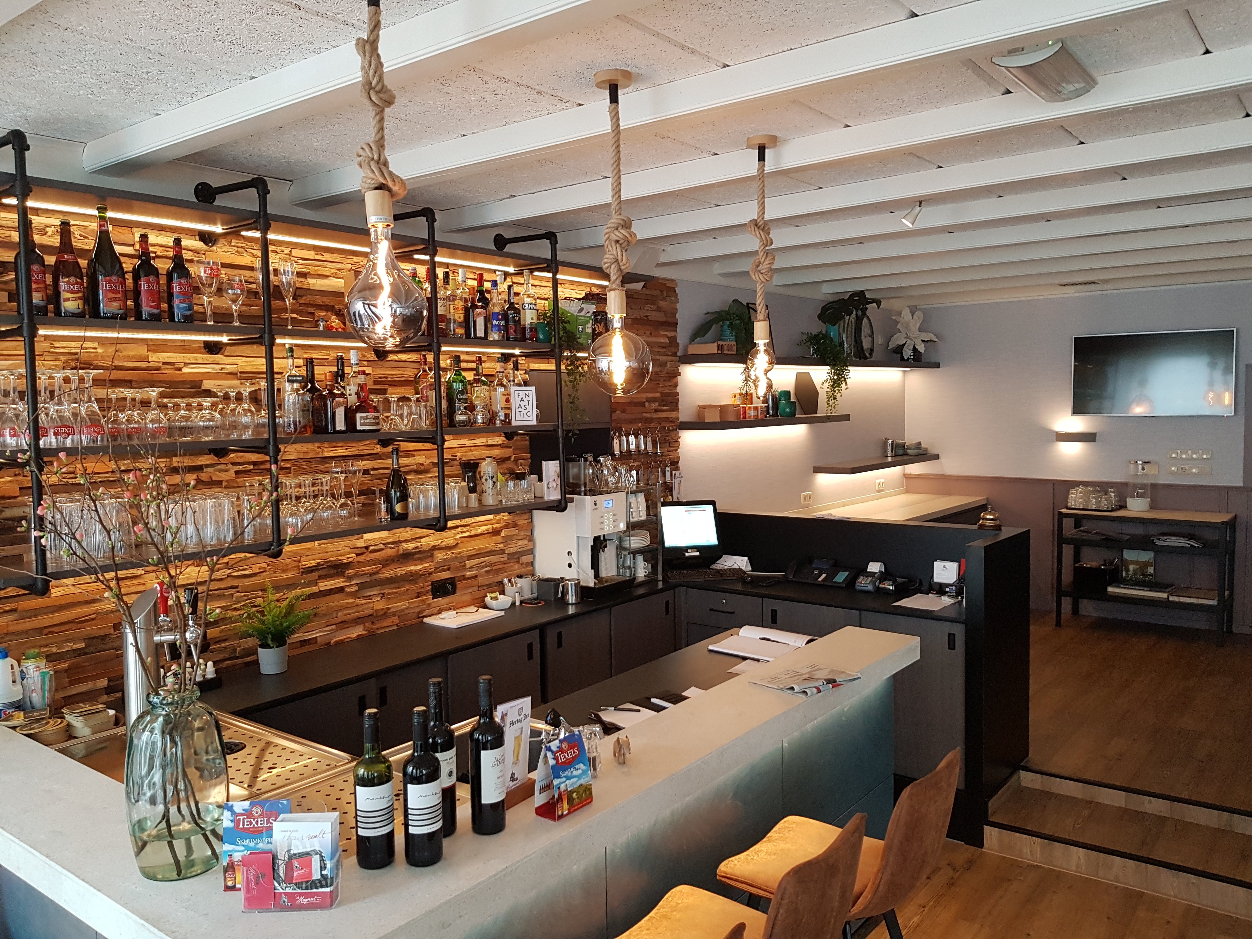 磁铁酒店-官方