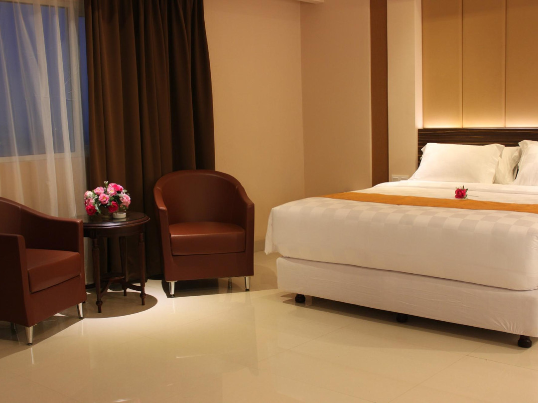 依斯塔纳尼拉燕酒店