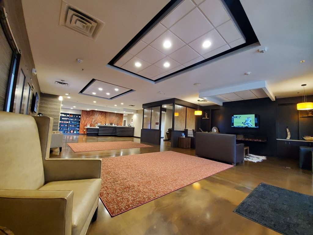 Best Western Plus Lakeview Hotel主图