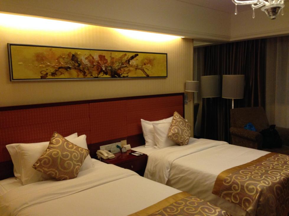 溧阳金峰国际饭店-客卧