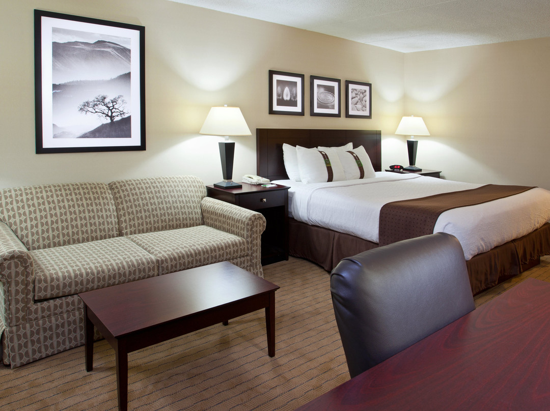 Holiday Inn Canton (belden Village) By IHG