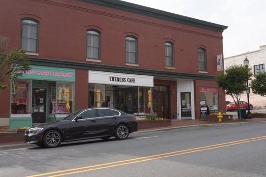 Bliss Gallery-Belmont必去景点