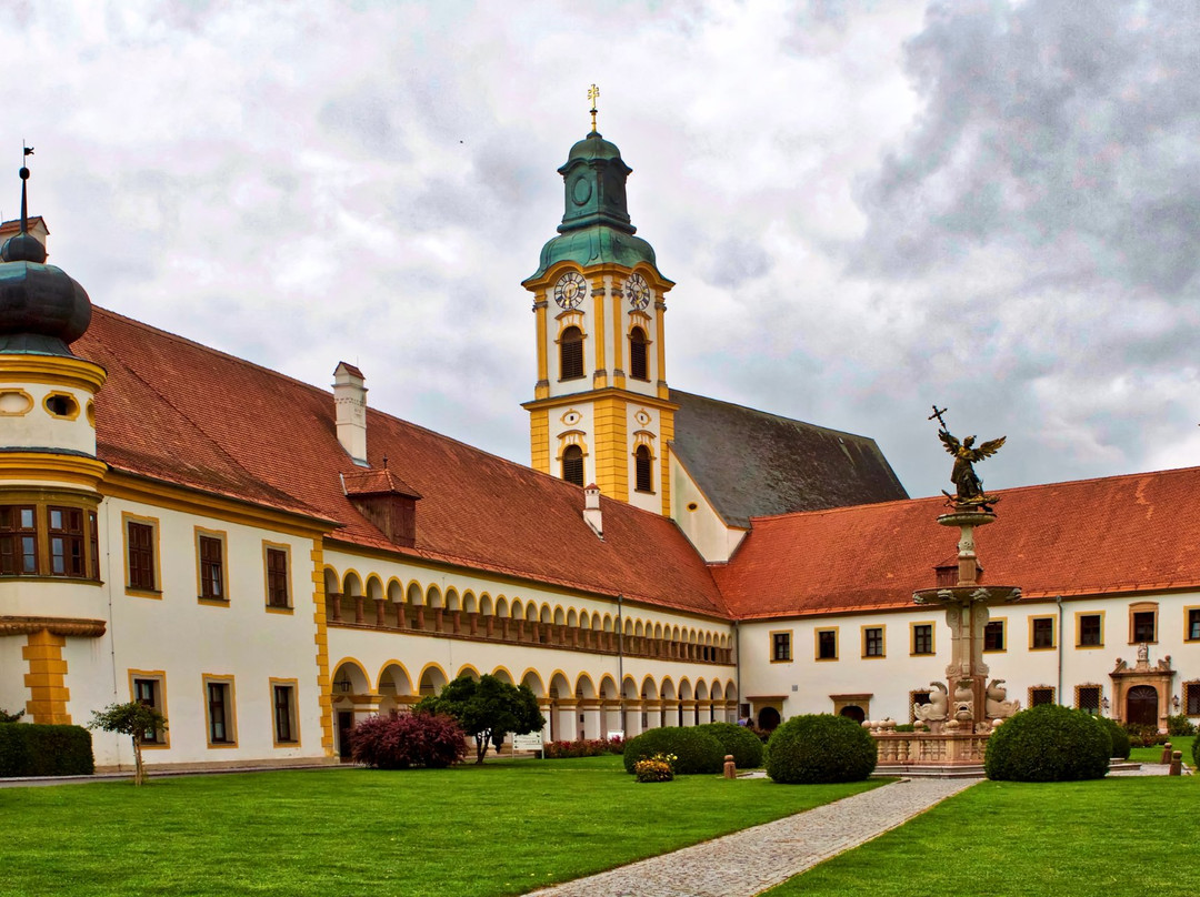 Stift Reichersberg景点图片