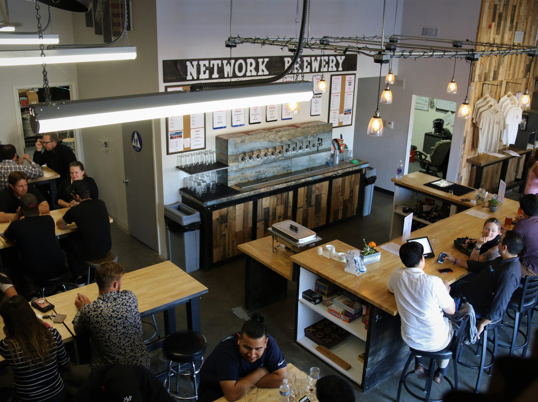 圣安娜旅游景点-Network Brewery