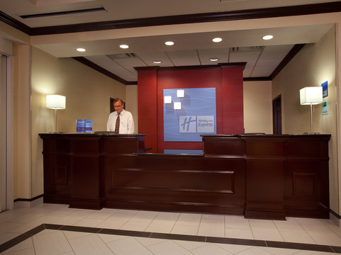 智选假日套房酒店亚特兰大- JOHNS小河主图