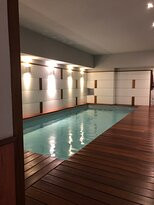 瓦德纽酒店主图