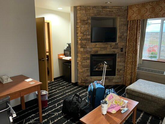 La Quinta Inn & Suites by Wyndham Vancouver主图