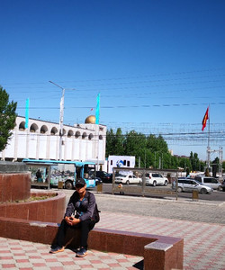 Monument to Chingiz Aitmatov景点门票图片