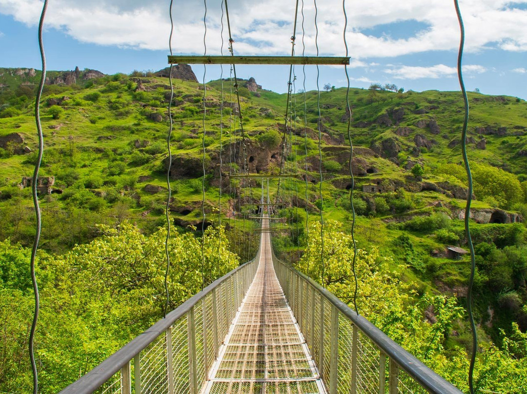Khndzoresk Swinging Bridge-Syunik Province必去景点