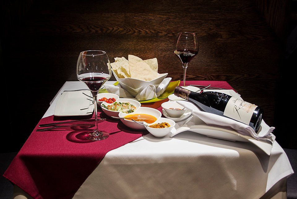 Anoki Award Winning Indian Restaurant