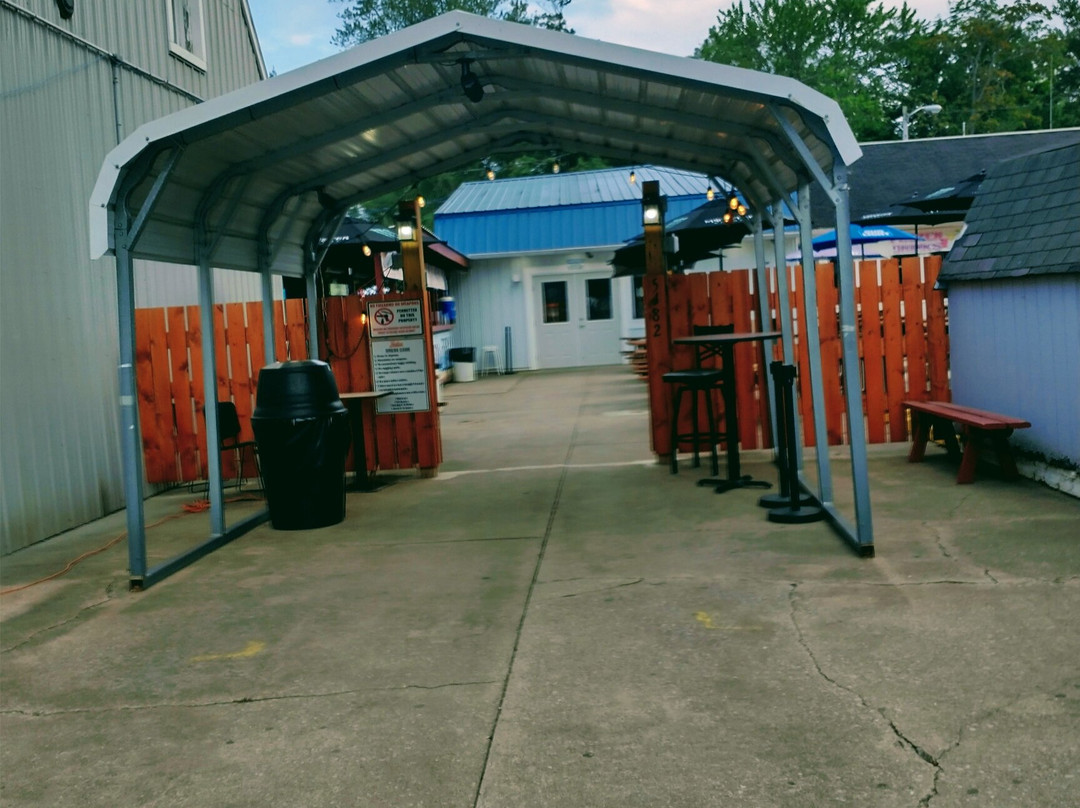 Yankee Bar & Grill