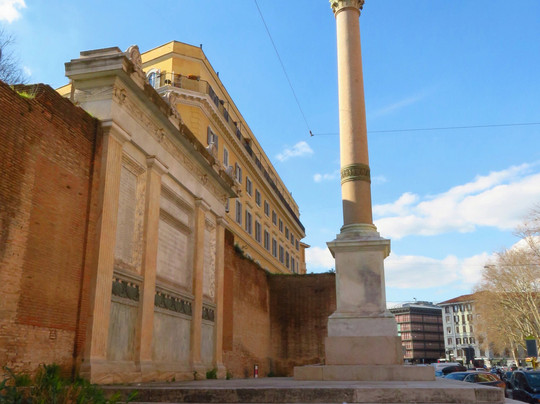 庇亚城门-罗马必去景点