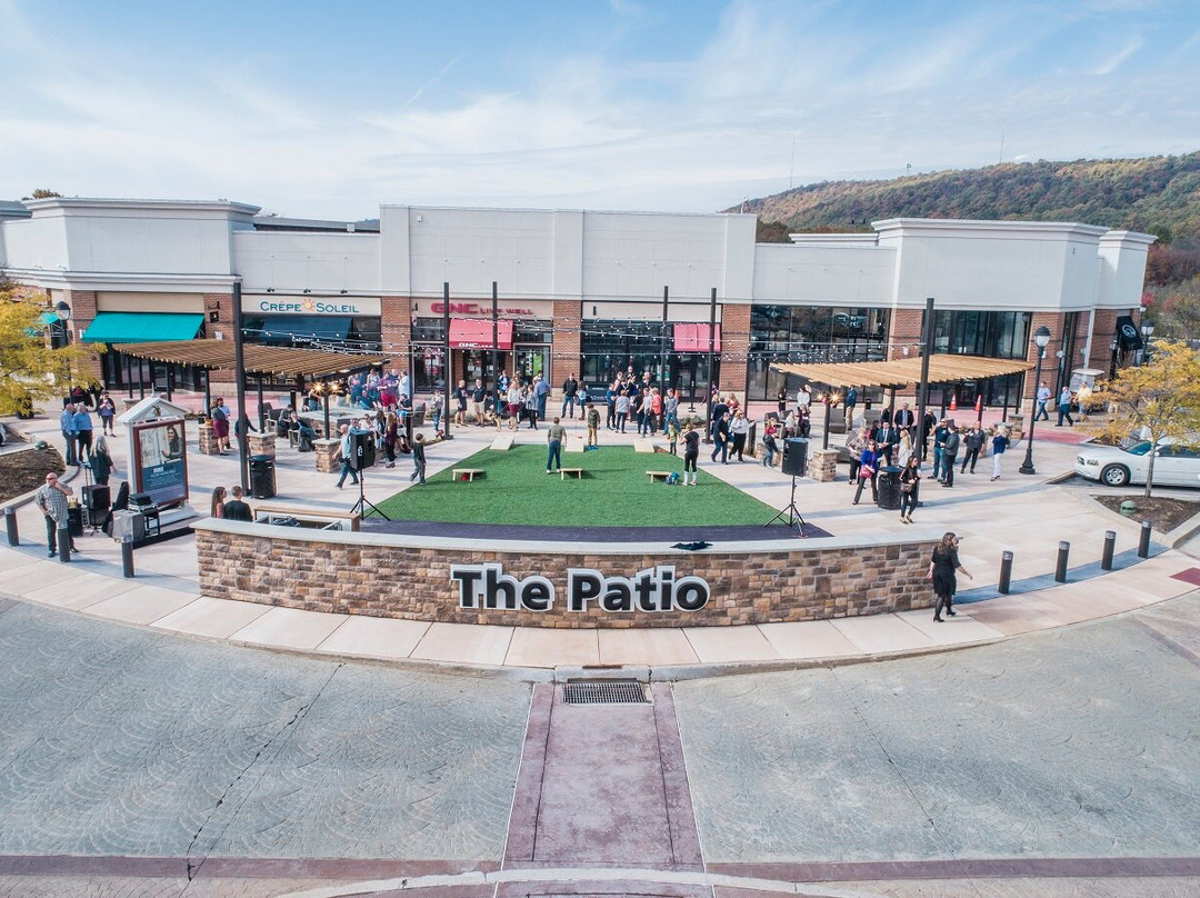 The Promenade Shops at Saucon Valley-Center Valley必去景点