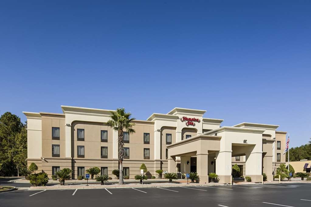 Hampton Inn Hinesville主图