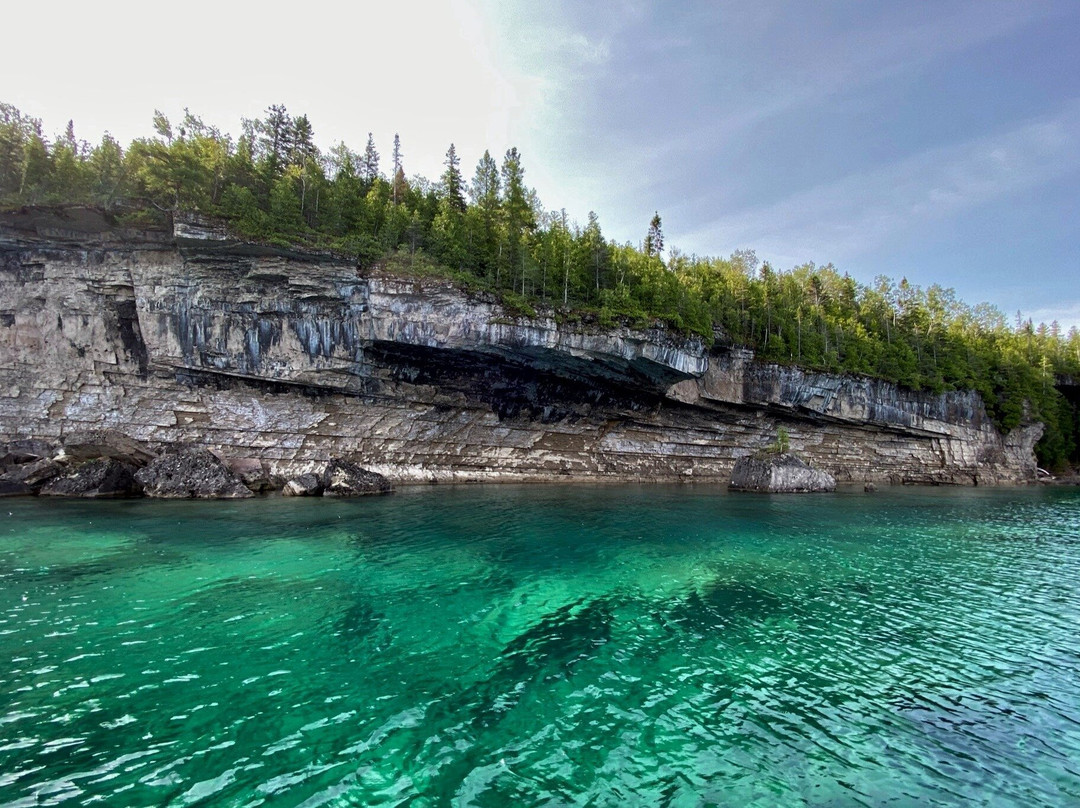 The Bruce Rocks Boat Charter-托伯莫里必去景点