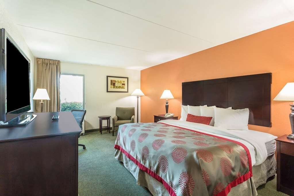 Ramada by Wyndham Luling主图