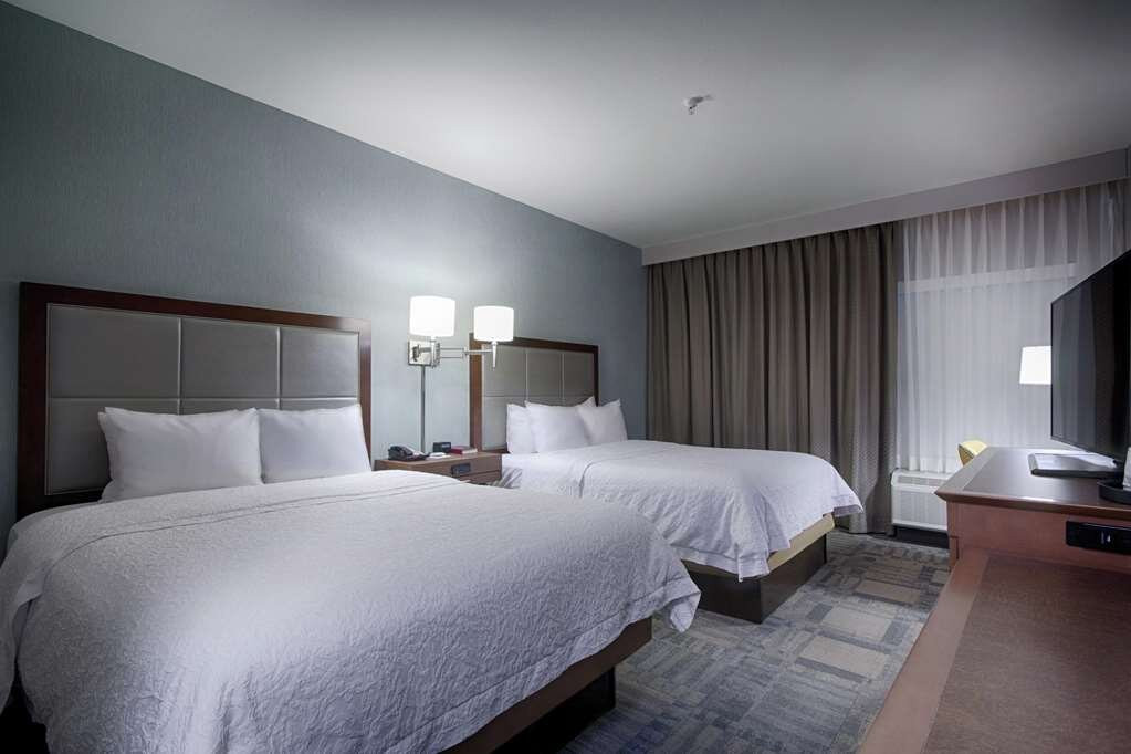 Hampton Inn Salina主图