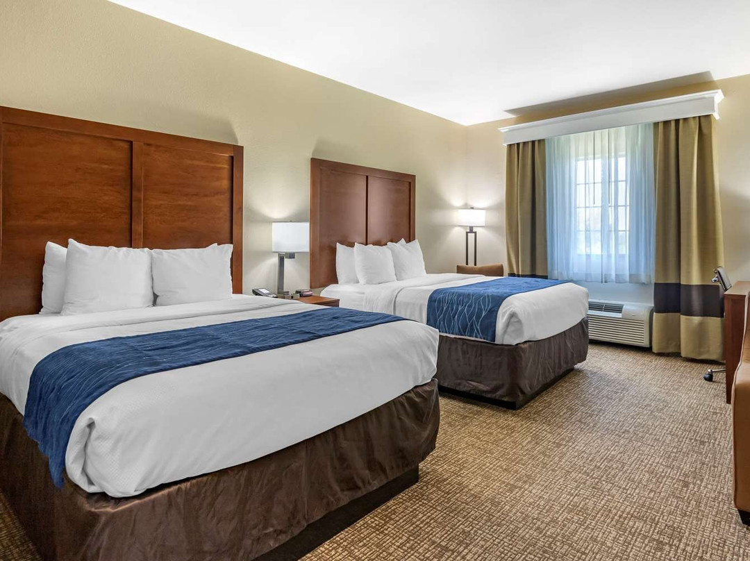 Comfort Inn & Suites Glenpool主图