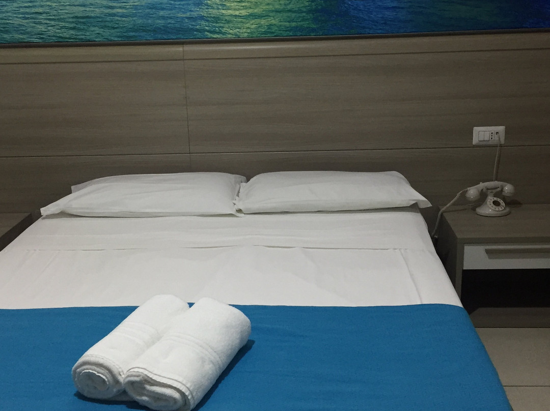 Hotel America主图
