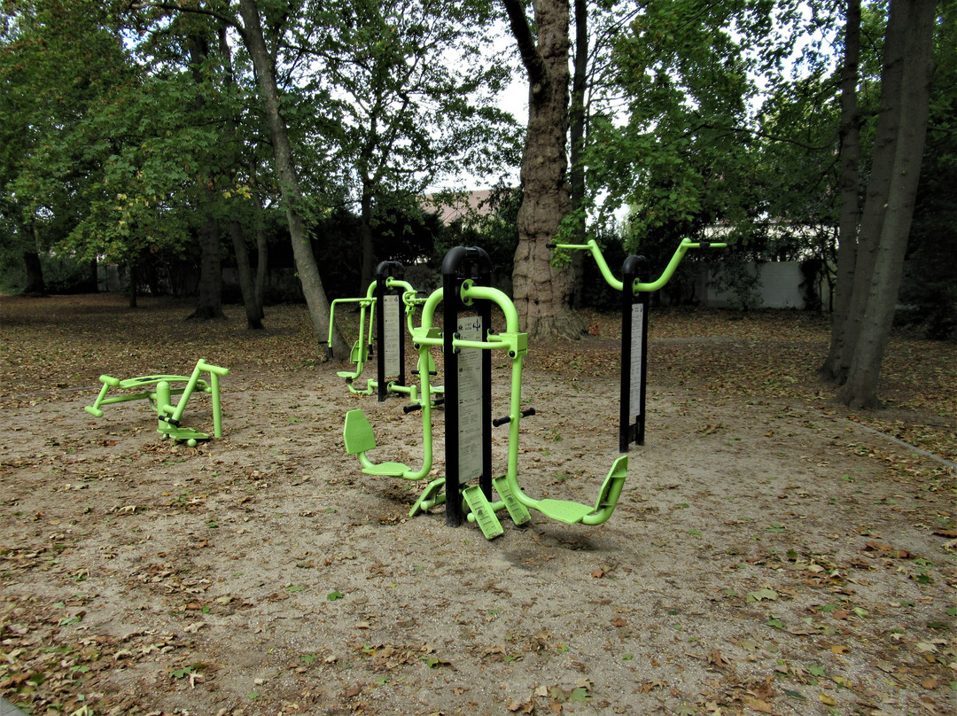 Parc Barrachin-Saint Gratien必去景点